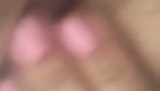 Anna kendi kendine oynuyor...