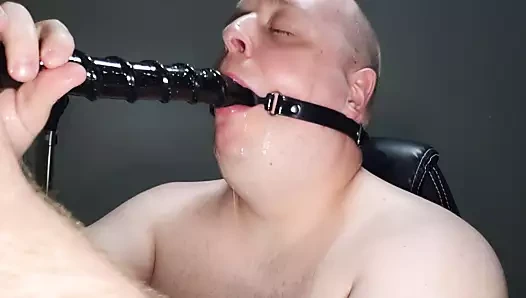 Derin boğaz 18 inç yapay penis ile ağız tıkaç yüzük