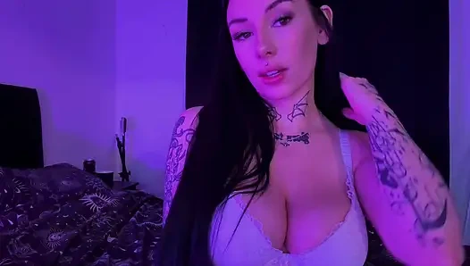 Sürtük İngiliz gotik anne asmr 31 talimatı