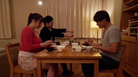 Benim tombul h fincan oyuncak karım - mahalle tarafından boynuzlandı