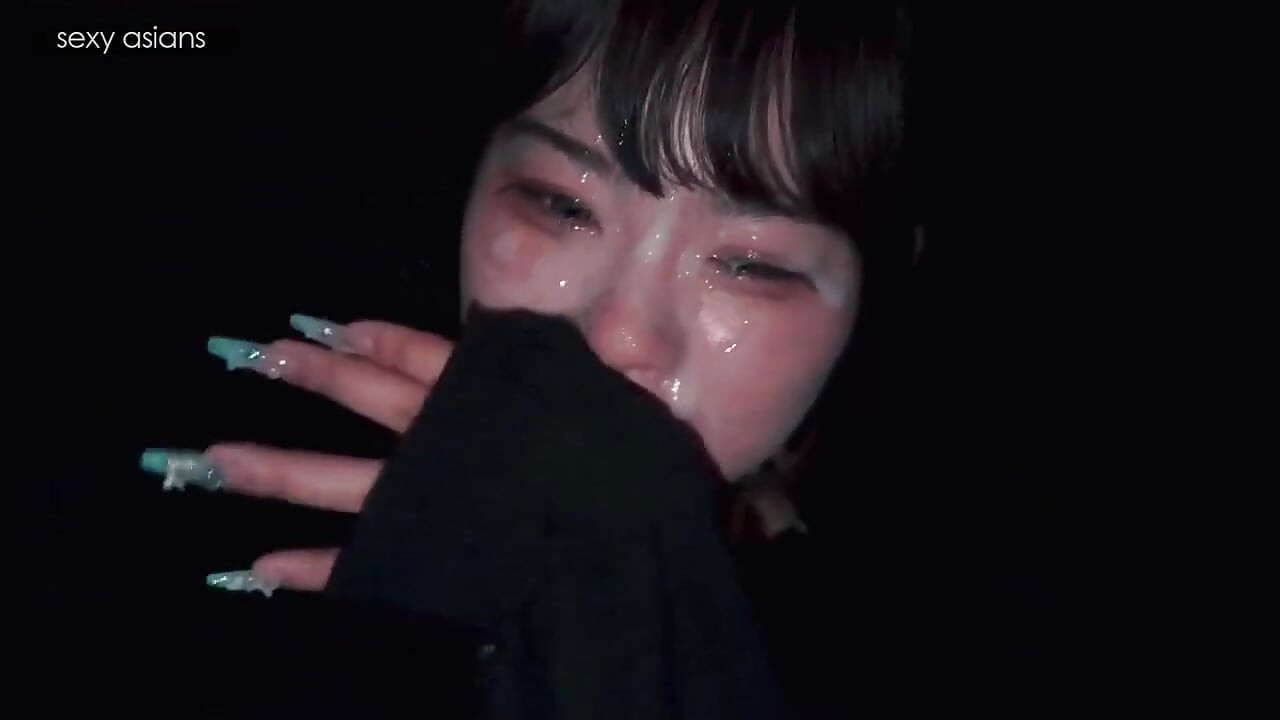 Yedi kez, vahşi bir gece. Yüze boşalma, yutma ve sonuna kadar süren bir gülümseme.