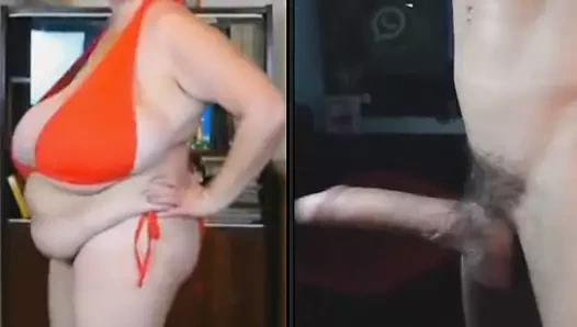 Adam gösterileri onun büyük çük olgun bbw üzerinde web kamerası