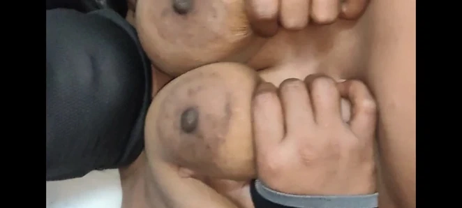 Dost Ki Biwi Ki Chudayi Pani Nikala