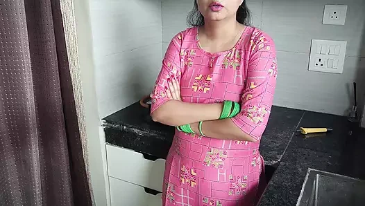 Ateşli xxx üvey anne evde baştan çıkaran edepsiz konuşmalı Hintçe sesli orgazm olana kadar sert sikiliyor