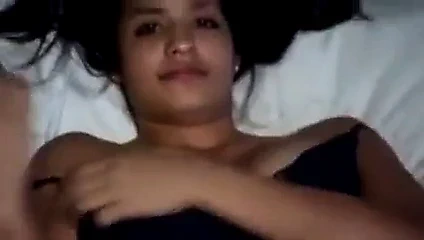 Sıcak seksi genç çift 11