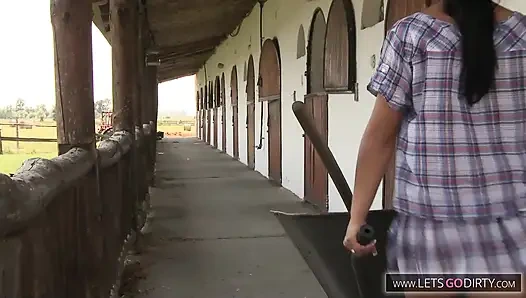 Orta yaşlı seksi kadınlar kocasını aldatıyor