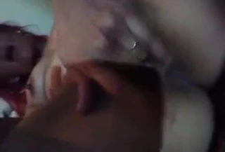 vecina separada se pajea y dedica