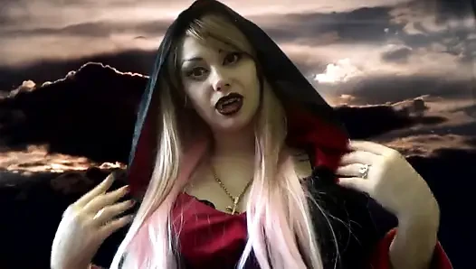 Evil Giantess vampir minik vücudunda biraz daha delik açacak