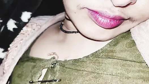 Sevimli üvey kız kardeşim bana dün sikişme şansı veriyor. İkimiz de tam gecenin tadını çıkardık