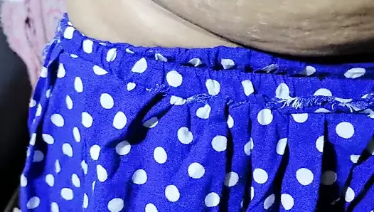 Bollywood Hint süper star aktris miya beyaz emme göğüsler ve squishing ile ıslak kedi