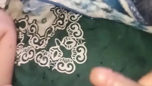 Facebook'ta büyük götünün viral videosu