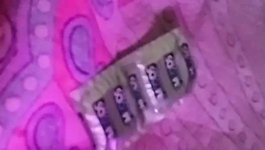 Hintli yenge bir gecelik ilişki