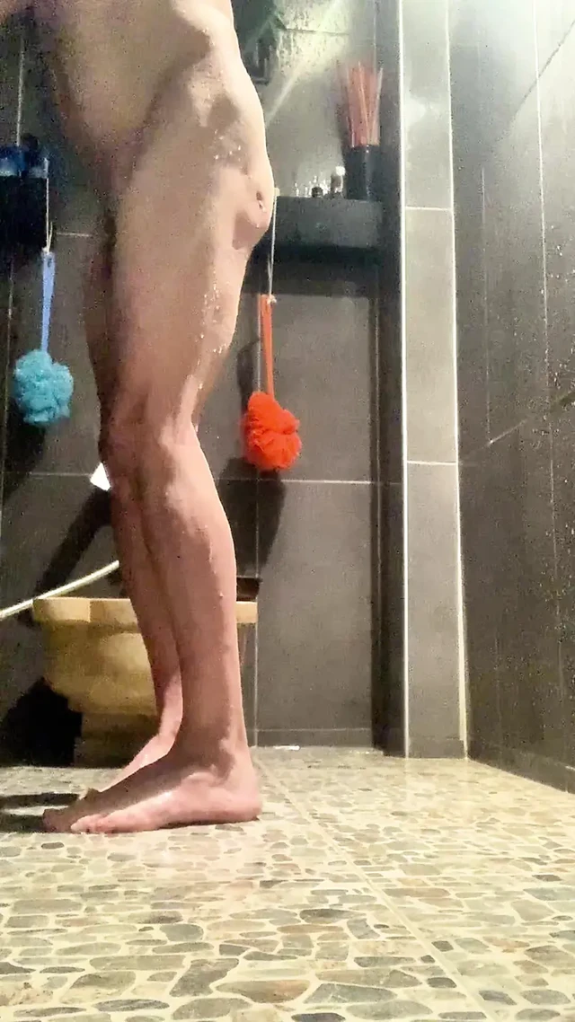 Sperm göt deliğimden fışkırıyor