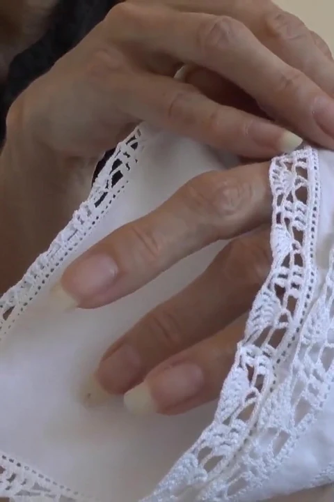 Yaşlı mendil koklama gününüz - bölüm 3, Lady Victoria Valente
