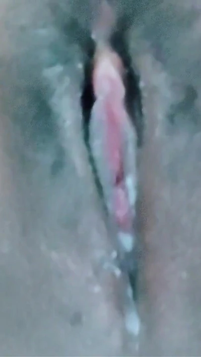 Jaab paati gaya bahaar taab bhabhi ne daali baadi dildo apni chut ki andaar desi xxx | Klip 2