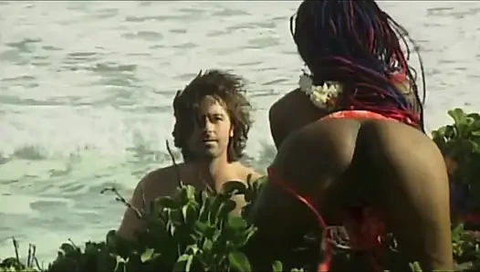 Vahşi ırklararası anal deneyim için rüzgar ve deniz