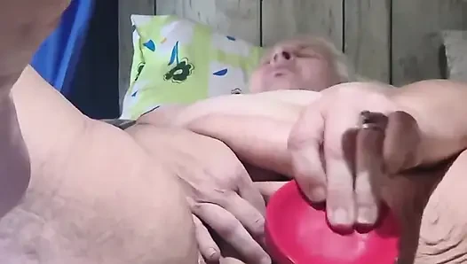 İçerideki yarak için amcığını geniş aç