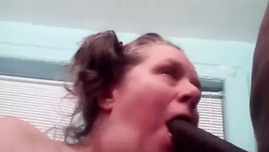 Sürtük berbat ve sikikleri büyük siyah saat