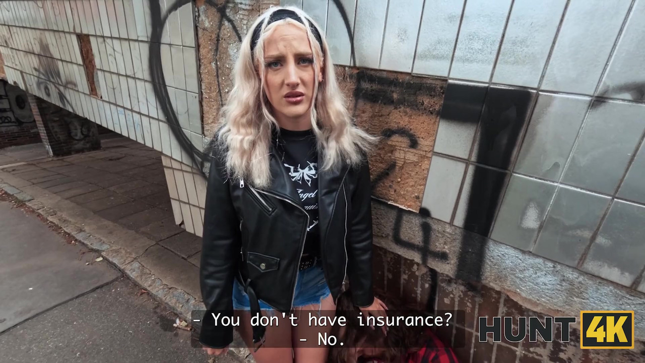 HUNT4K. Blondie Fucks a Stranger While Her Boyfriend Relax