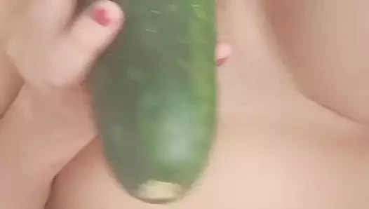 Çok ateşli olmayı ve sana zengin şeyler yapmayı seviyorum