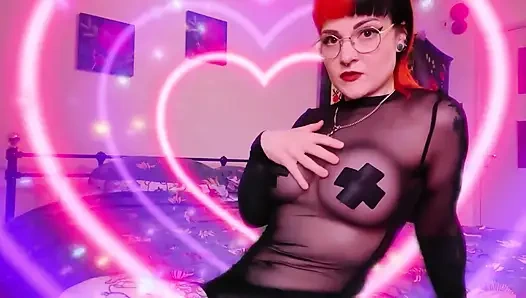 Kadın kılıklı beyin yıkama döngüsü - Bayan Ruby'nin deliğinden başka bir şey değilim