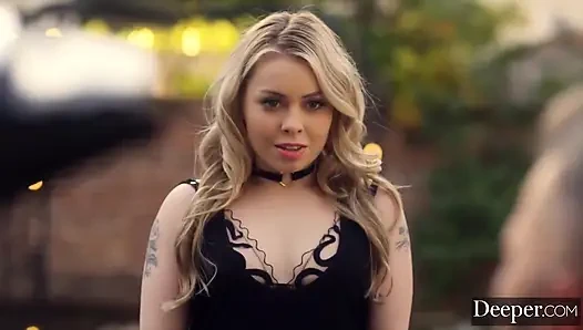 Derin. Canı sıkılan Haley bir yabancının yarağının heyecanını arıyor