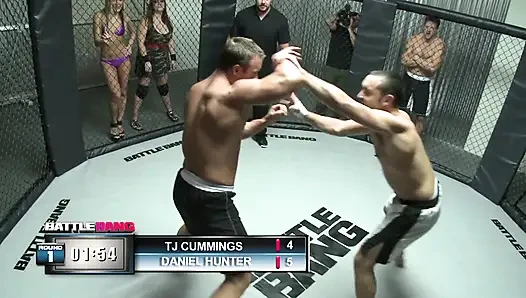 Randy Girl Hole'un harap olmuş amcığı dölle dolu güzel görünüyor