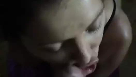 Sıcak latina emme d