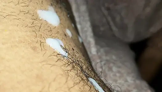 Suhagraat ilk kez uzun penni emdikten sonra kocasını tatmin etti