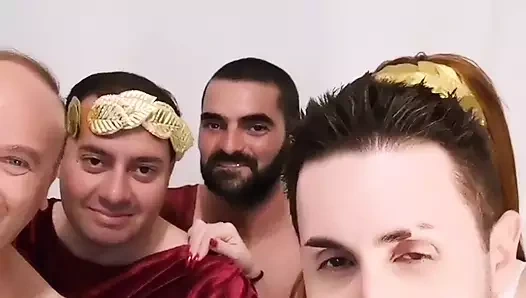 Sahne arkası Rodos'un devasa xxx parodi