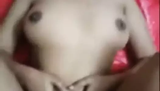 Küçük çük Hint sikme sahne 3