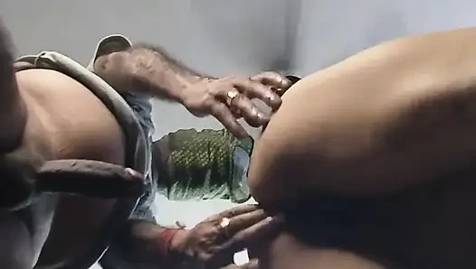 Ayağa Durma Pozisyonu Köpek Stili Söyle Garma Garam Seks Kiya