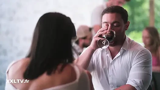 Arka koltukta ateşli barışma
