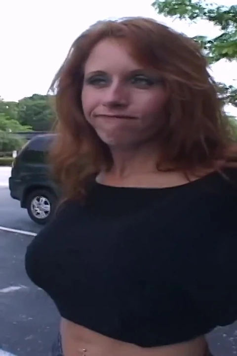 Tampa'da büyük memeli robyn foxx ile teşhir