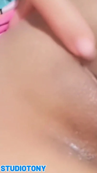 Horny young girl screamed for cock from her stepbrother | Clip 1