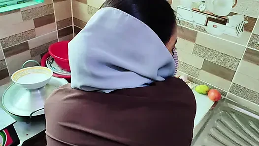 Indian hijabi stepmom fuck by stepson in the kitchen Desi xxx