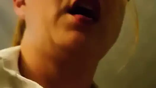 Joanne, seksi İngiliz orta yaşlı seksi sürtük