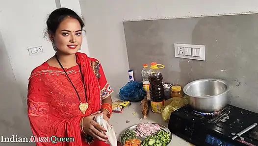 Kayınbiraderim çok akıllı, maggi'i mutfakta yapıyor ve yatak odasında sikiyle götümü sikiyor IndianAlexaQueen