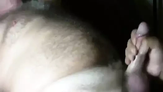 Büyükbaba emdi alır