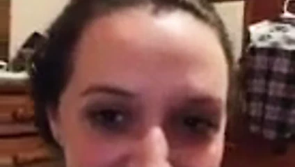 Cum sevgi dolu kız arkadaş bekliyor onu yüz