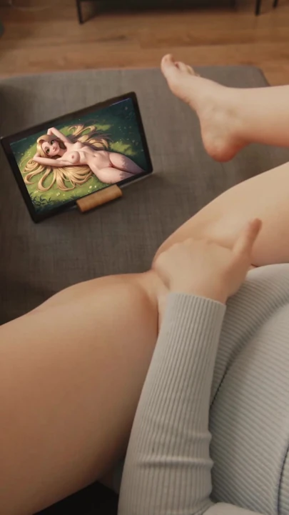 18 yaşındaki sevimli kız hentai izlerken amına mastürbasyon yapıyor | Klip 3