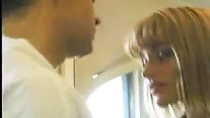 Camel toe kedi çarptım sert