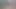 Son videonun cumed parmak arası terliklerini giyiyor