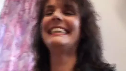 Milf verir bir mastürbasyon özel gösteri