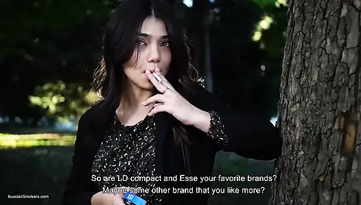 Zarina ile sigara içme röportajı