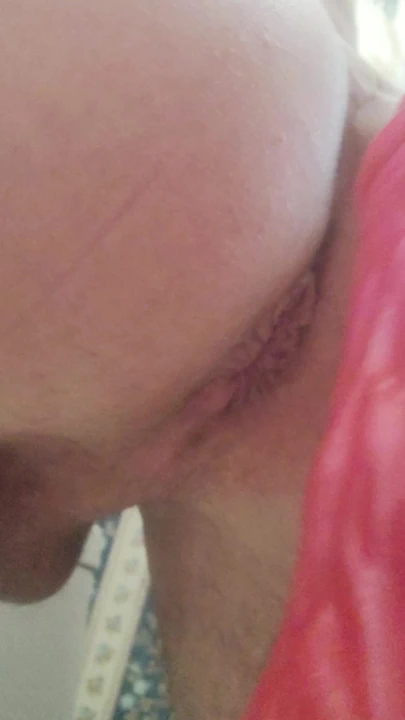 Ejderha düğüm dildo beni çok iyi genişletti