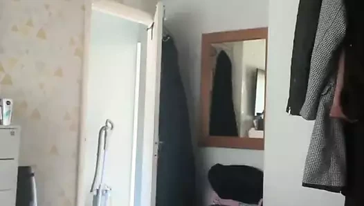 Büyük boşalmaya kadar edepsizce konuşan İngiliz ateşli evli kadın 31 talimatı