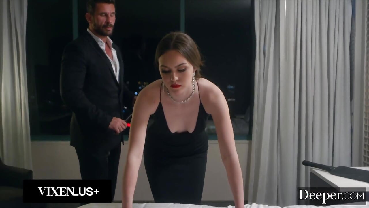 Derin. Manuel mentorlar seksi freya, hevesli bir dominatrix