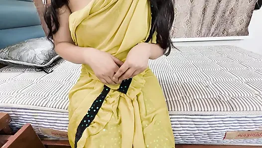Maid Ko Ghar Mein Paise Chori Karte Pakda