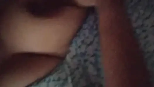 Sri Lanka Jente Mønstring på badet med Dildo Lust med Store Pupper og våt Fitte